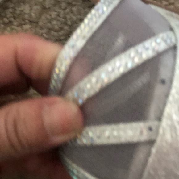 De Blossom collection size 8/1/2 slightly used - Picture 5 of 7